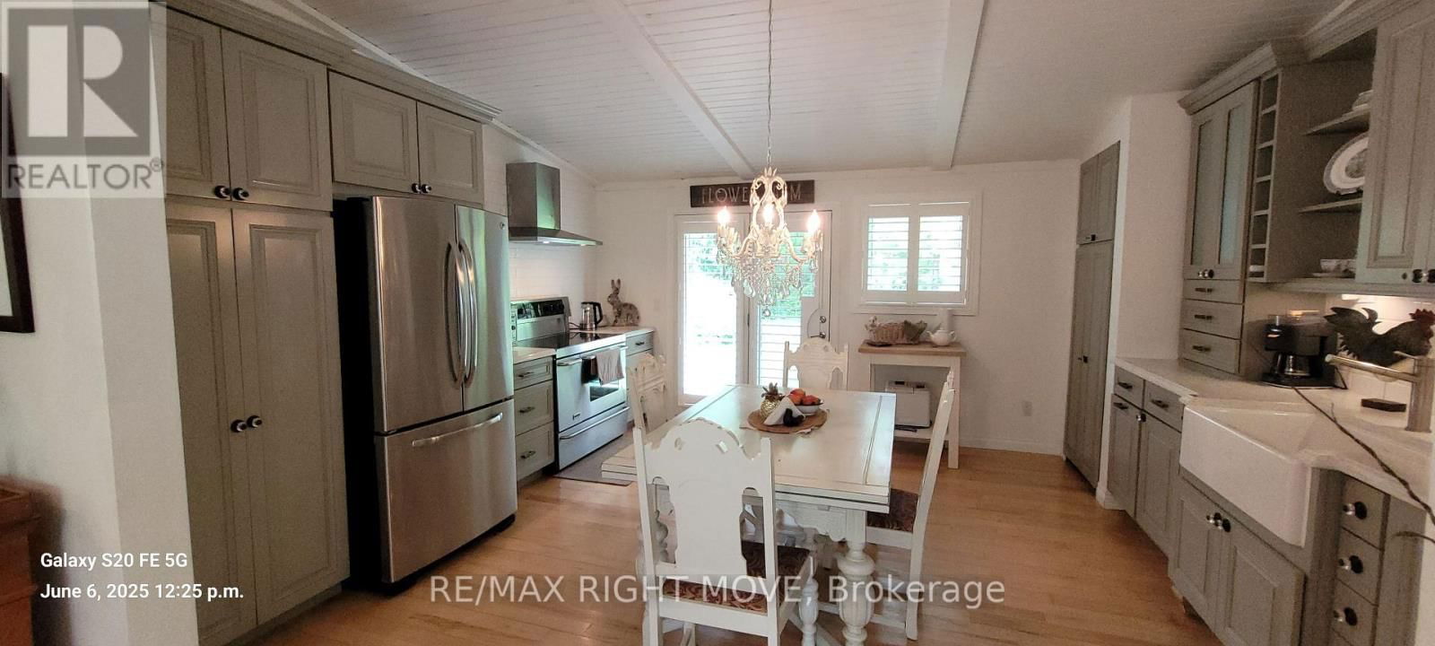 3528 GLENHAVEN BEACH ROAD Image 29