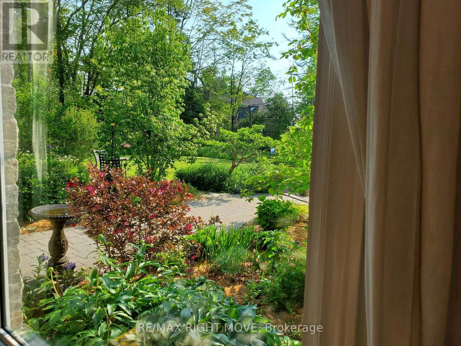 3528 GLENHAVEN BEACH ROAD Image 32