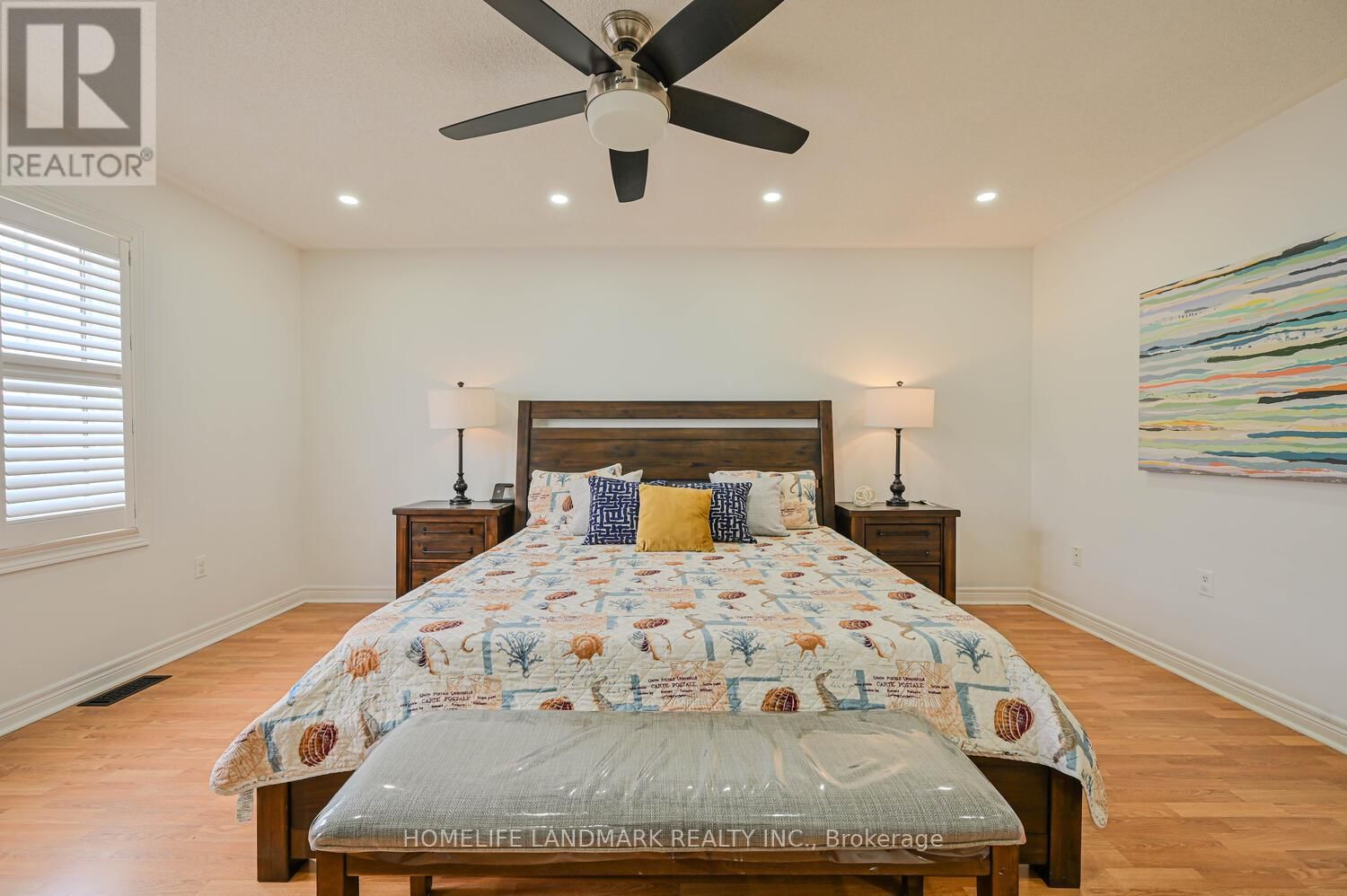 97 ARCO CIRCLE Image 21