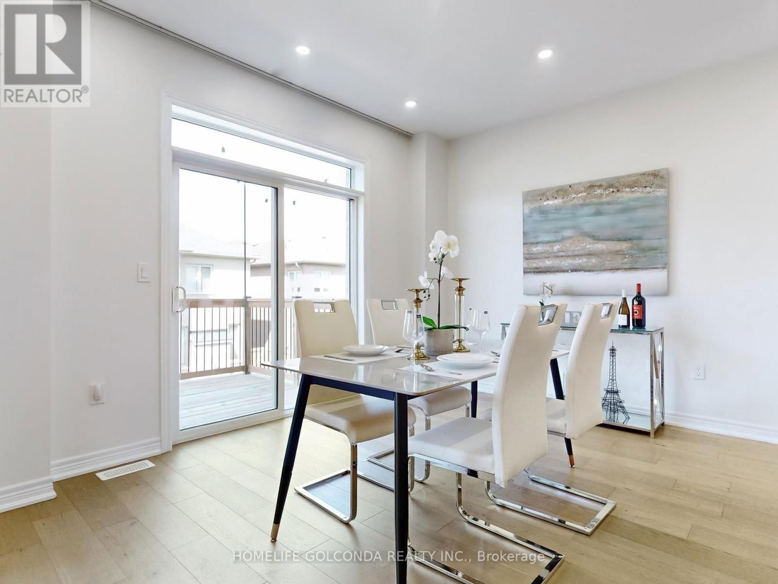 16 EASTGROVE SQUARE Image 17