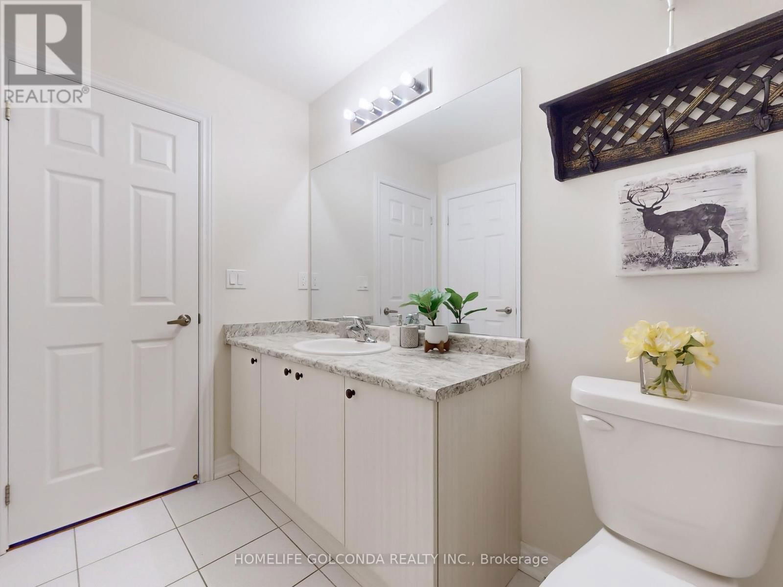 16 EASTGROVE SQUARE Image 44