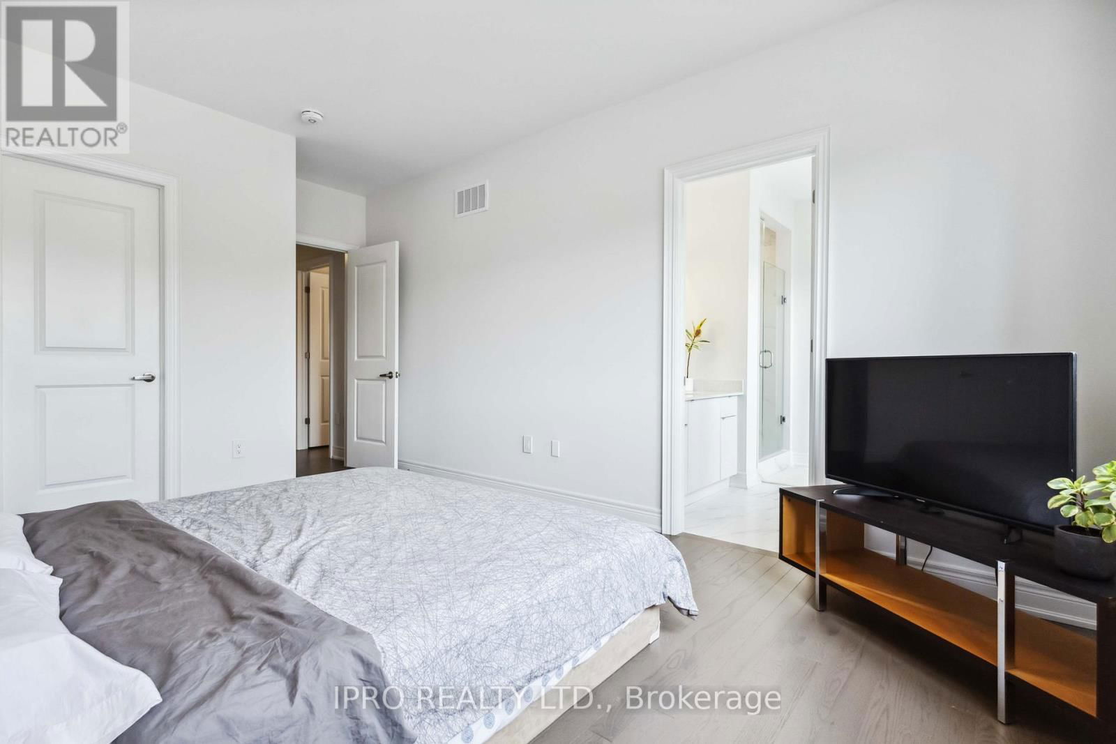 12 FRED LABLANC DRIVE Image 23