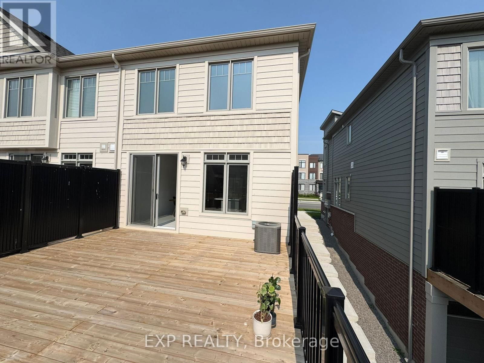 11788 TENTH LINE Image 12