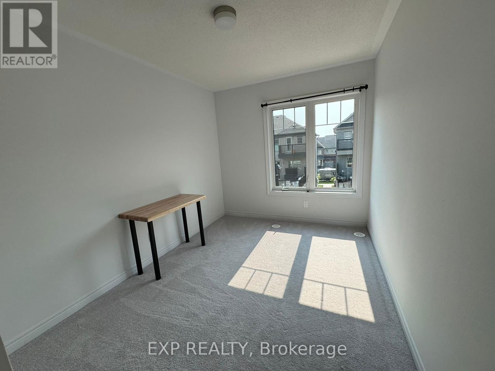 11788 TENTH LINE Image 15