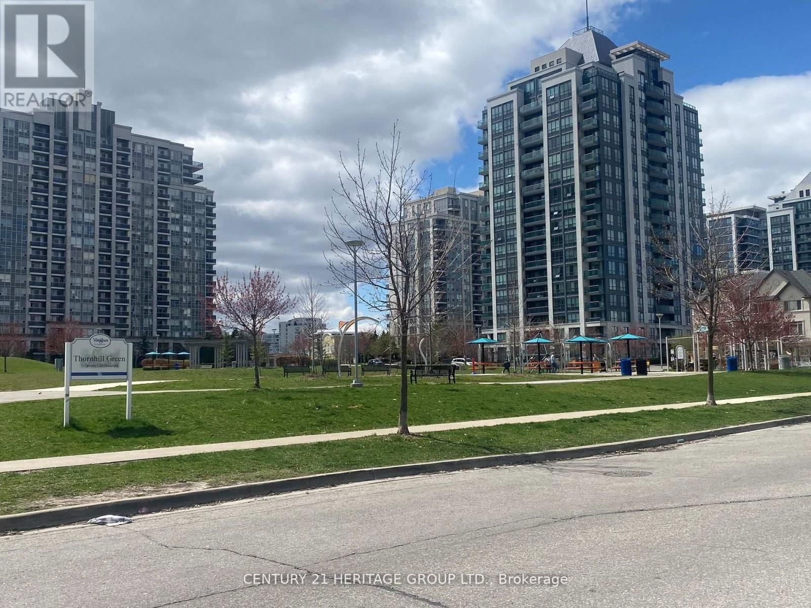 2205 - 7890 BATHURST STREET SOUTH Image 1