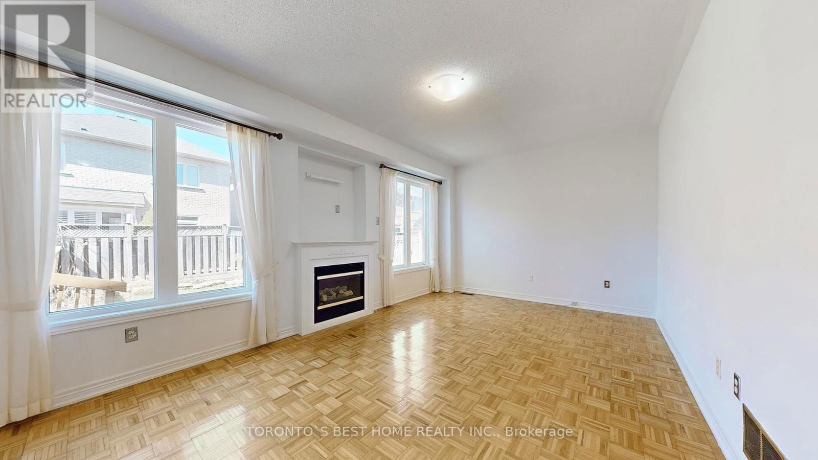 10 WALDRON CRESCENT Image 10