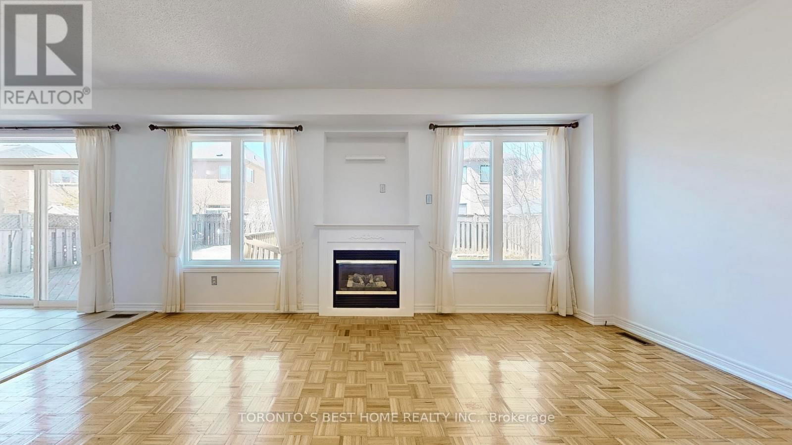 10 WALDRON CRESCENT Image 12