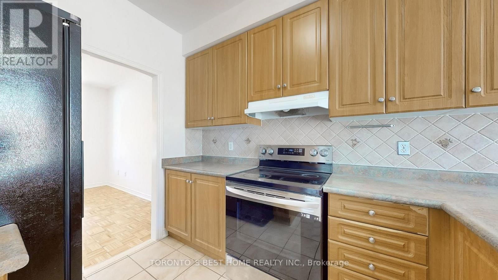 10 WALDRON CRESCENT Image 15