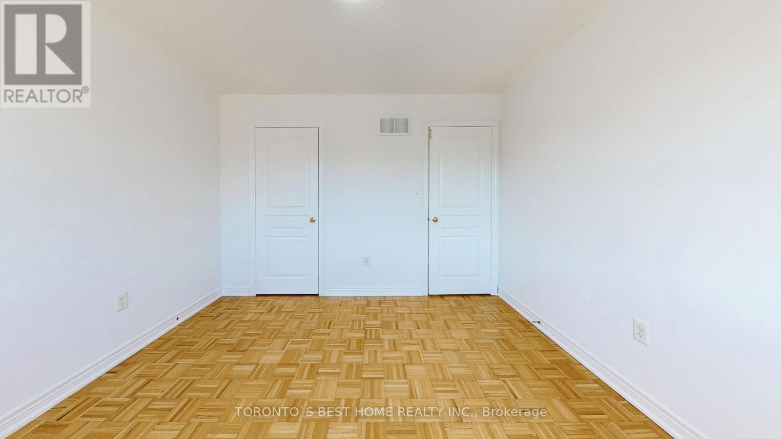 10 WALDRON CRESCENT Image 25
