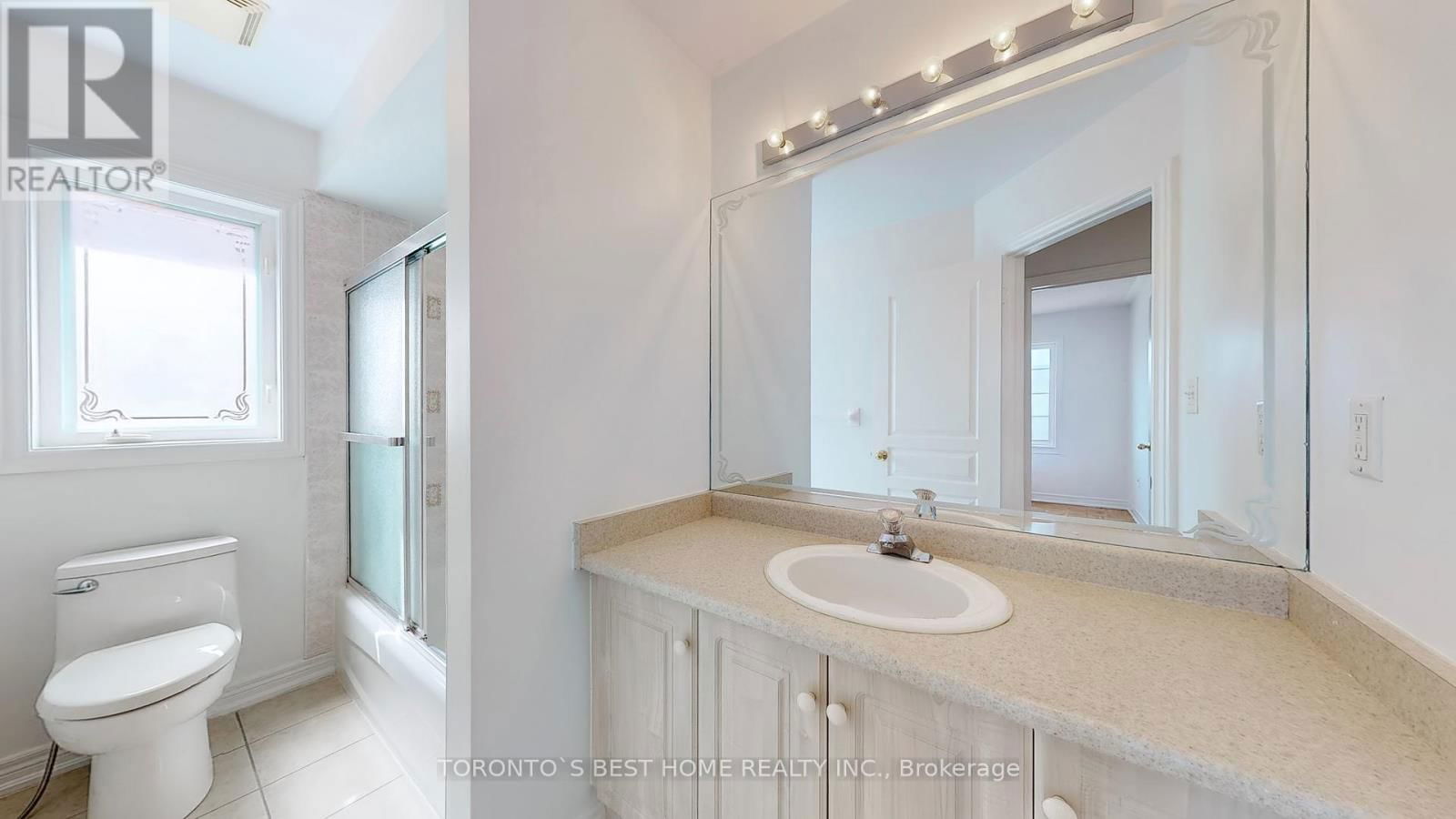10 WALDRON CRESCENT Image 27