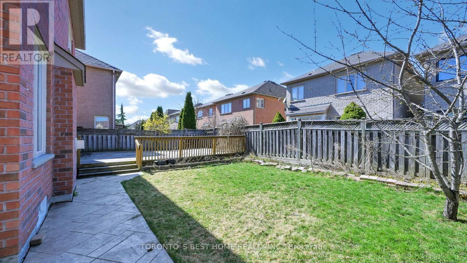 10 WALDRON CRESCENT Image 32