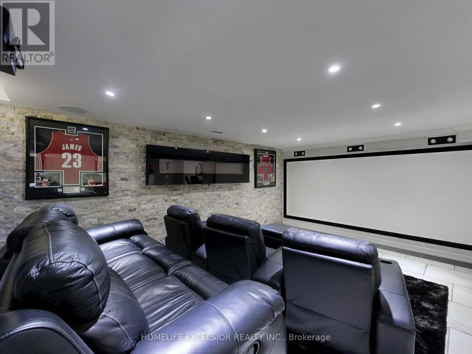 66 WOODSTONE AVENUE Image 15