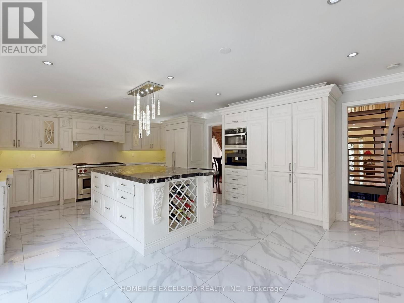 66 WOODSTONE AVENUE Image 29