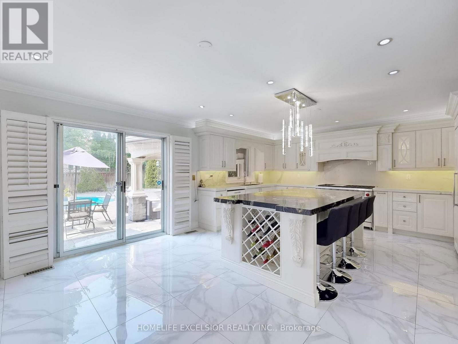 66 WOODSTONE AVENUE Image 30