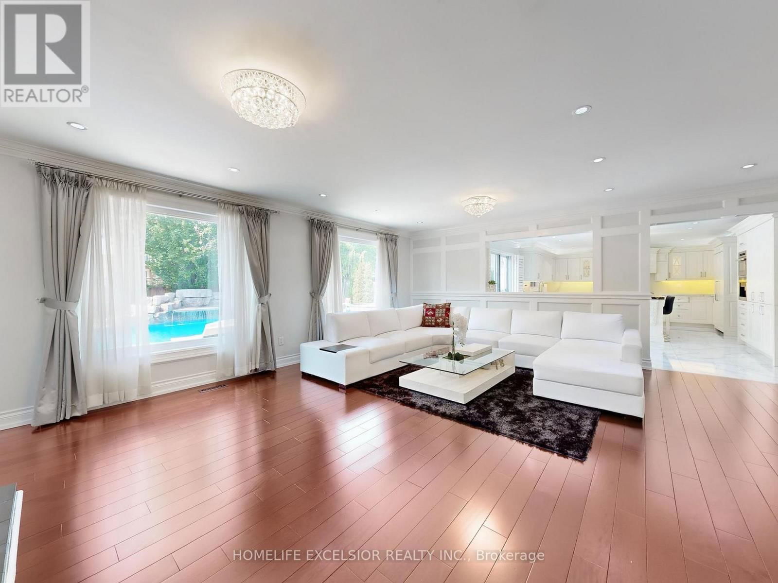 66 WOODSTONE AVENUE Image 34