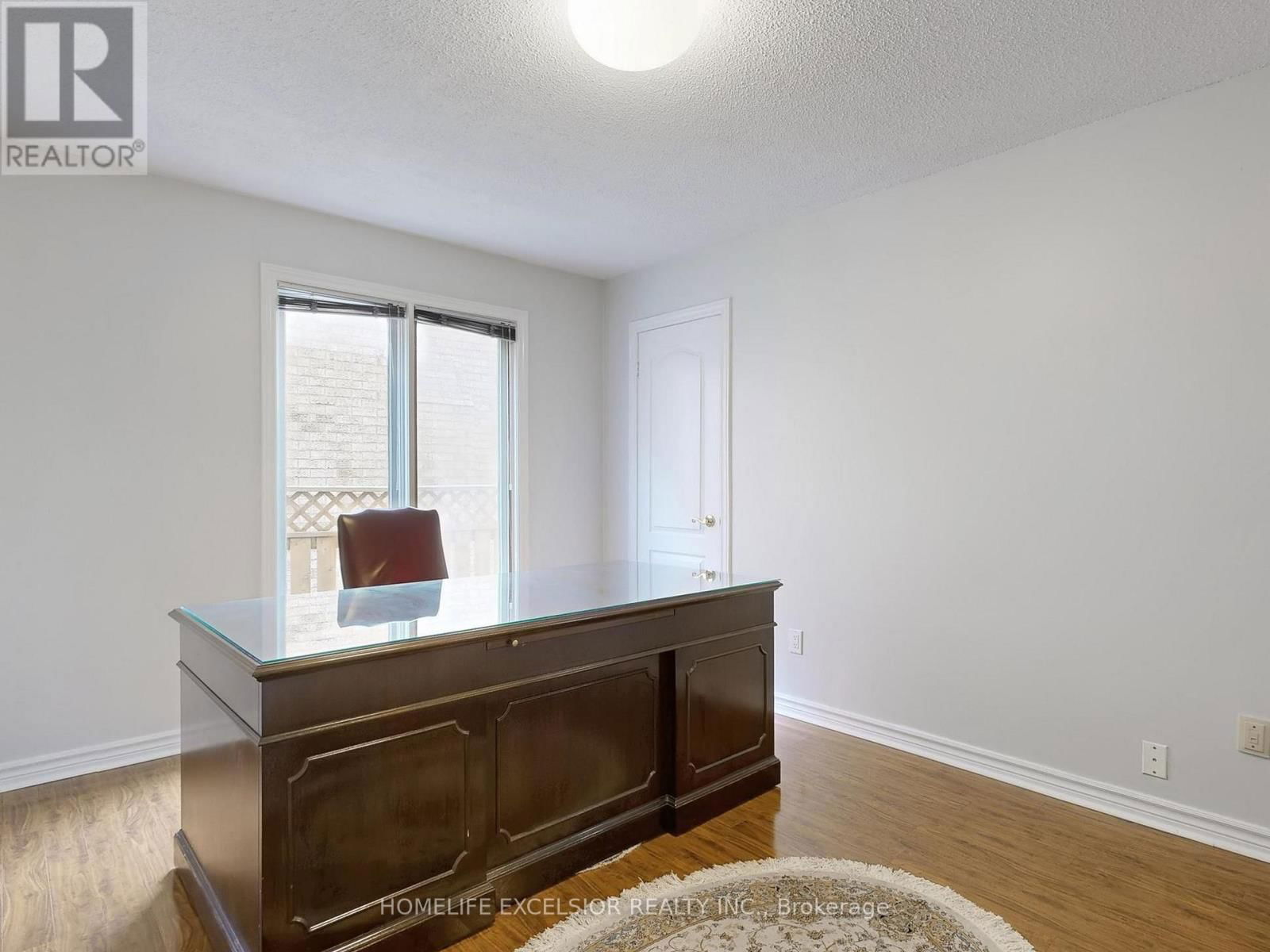 66 WOODSTONE AVENUE Image 35