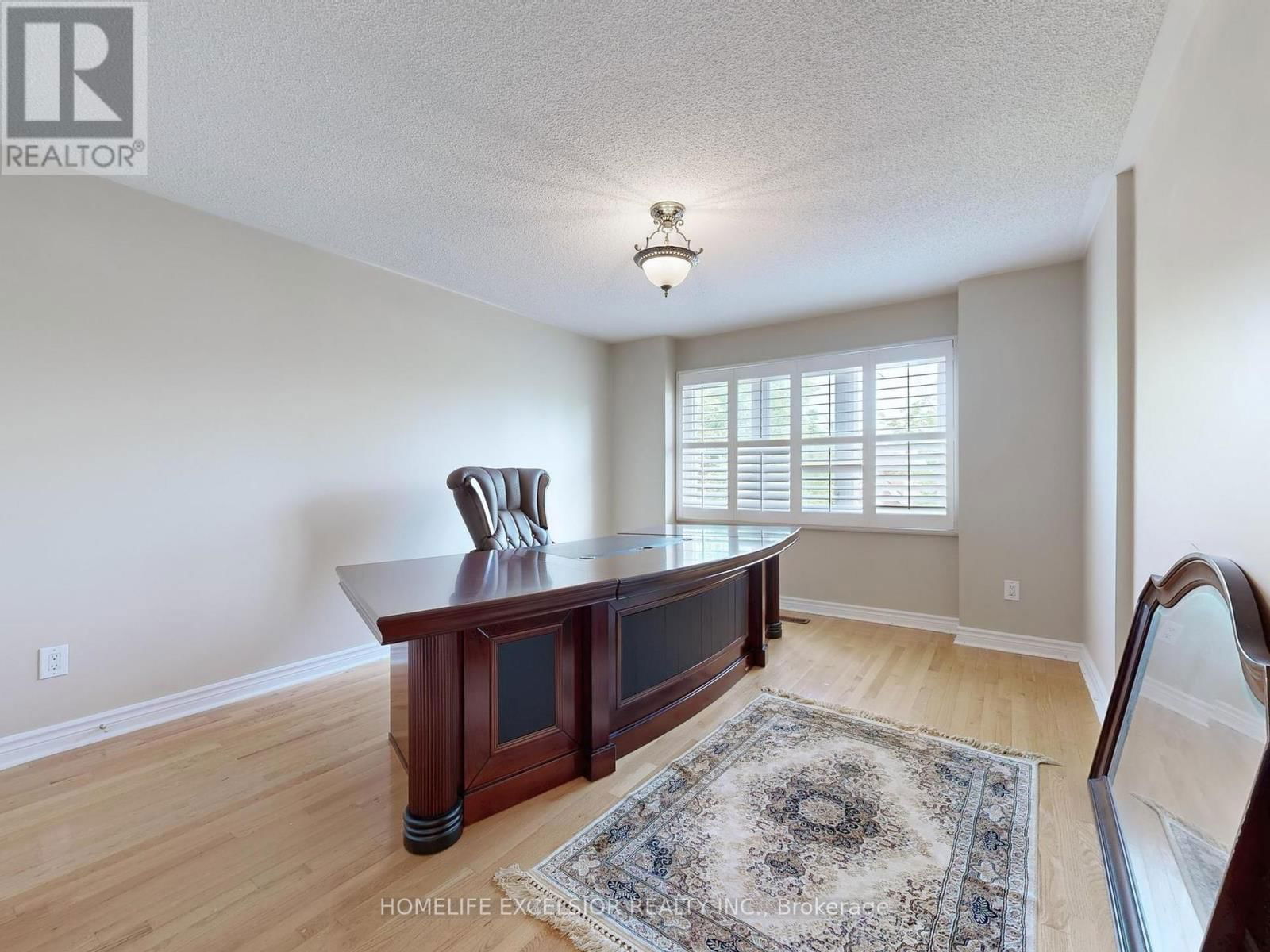 66 WOODSTONE AVENUE Image 43
