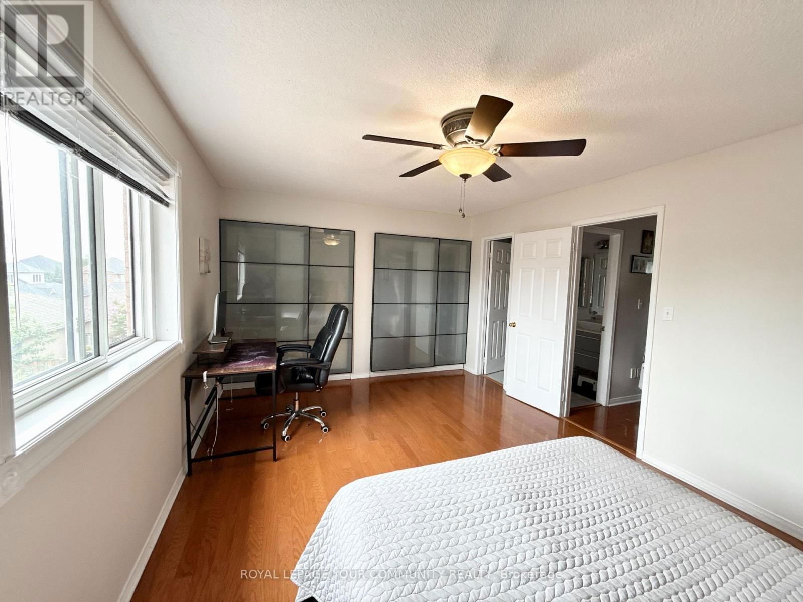 655 NAPA VALLEY AVENUE Image 17