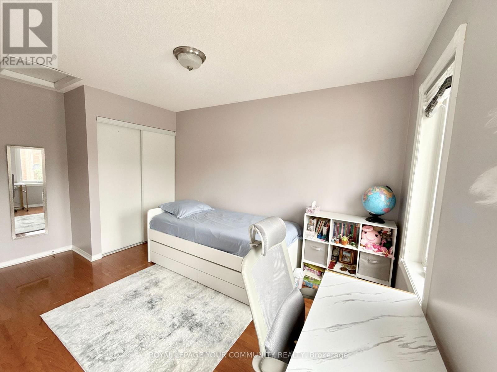 655 NAPA VALLEY AVENUE Image 21