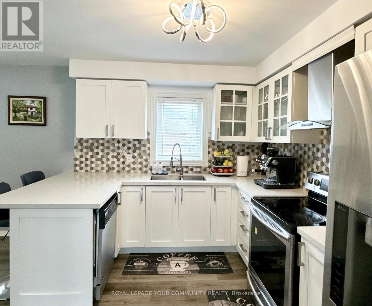 655 NAPA VALLEY AVENUE Image 7