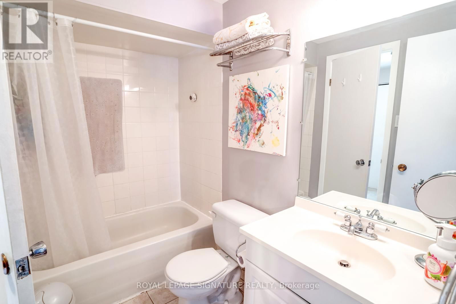 12 - 11 PLAISANCE ROAD Image 32