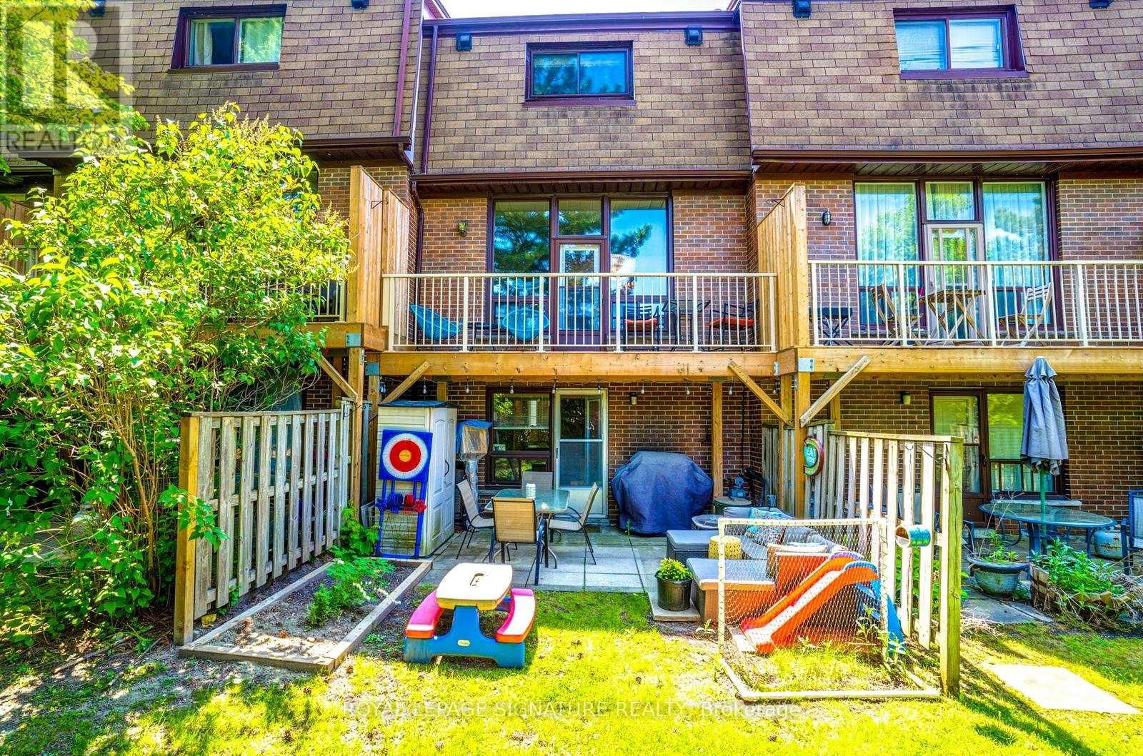 12 - 11 PLAISANCE ROAD Image 48