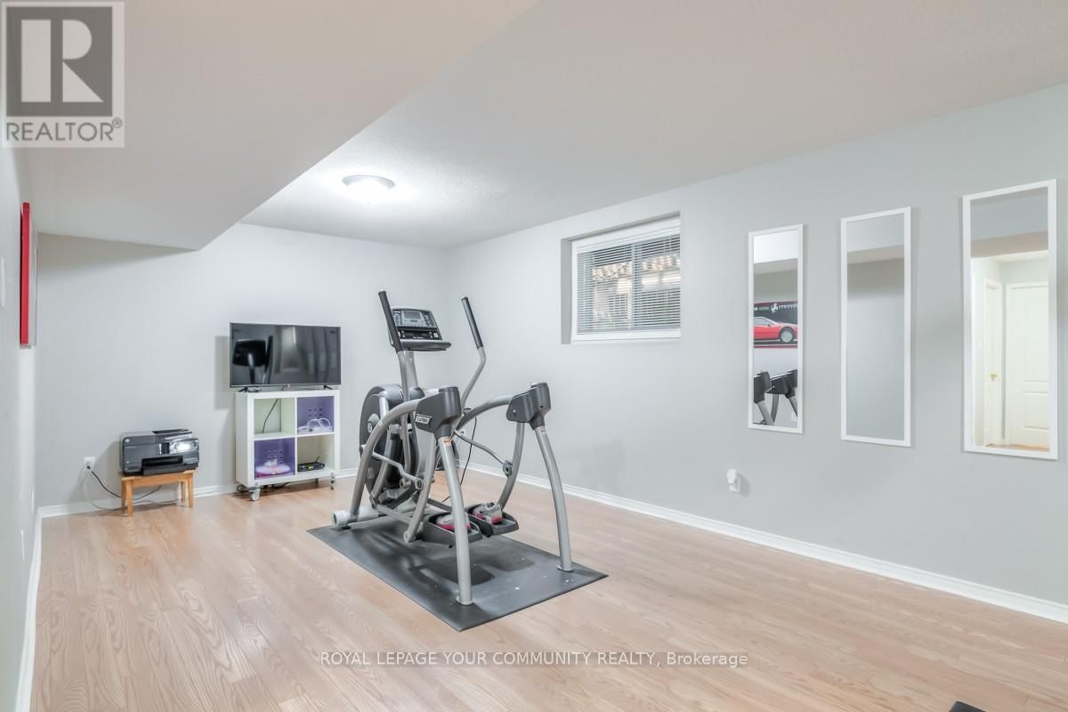 503 SILKEN LAUMANN DRIVE Image 28