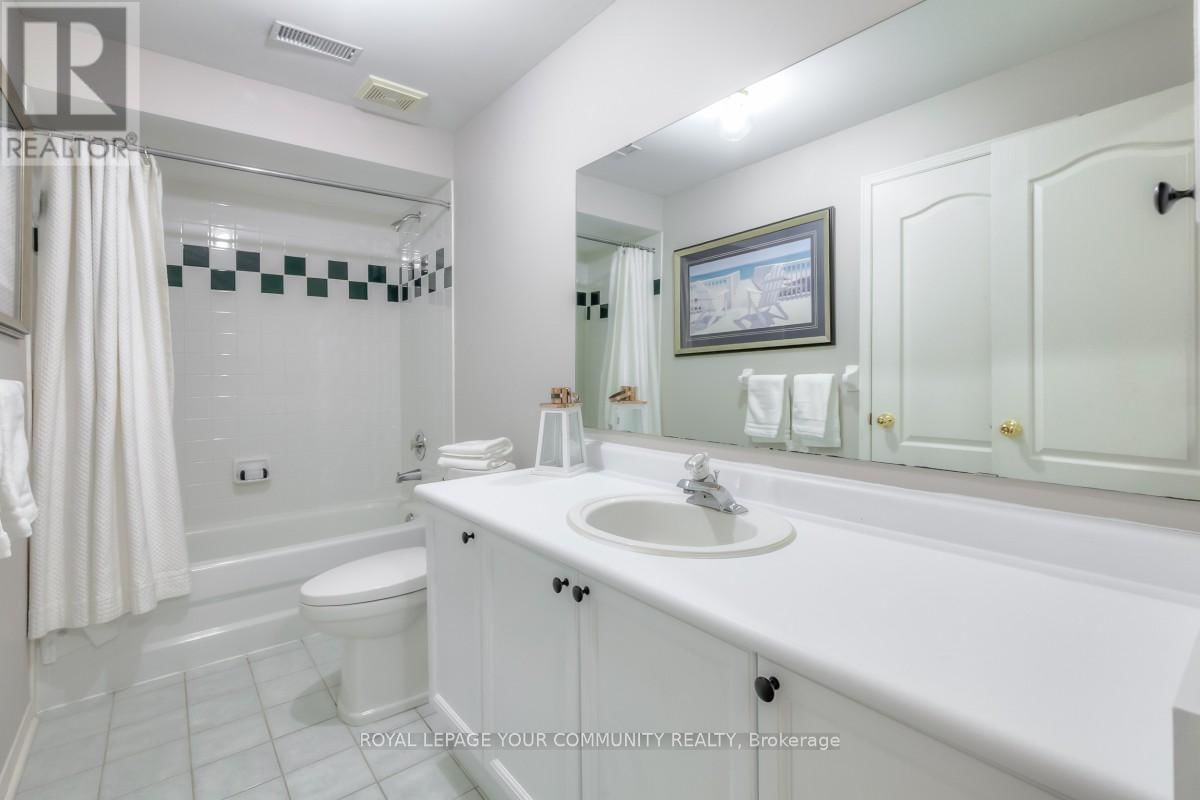 503 SILKEN LAUMANN DRIVE Image 33