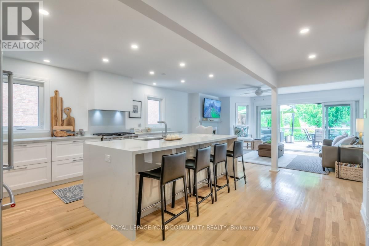503 SILKEN LAUMANN DRIVE Image 9