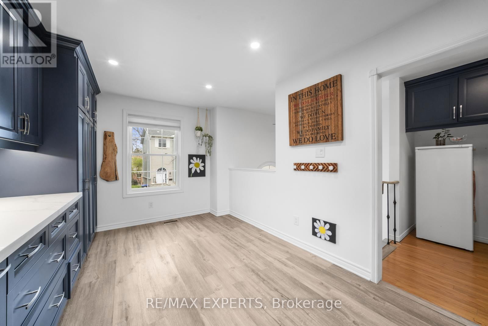 43 HARMONY CIRCLE Image 15