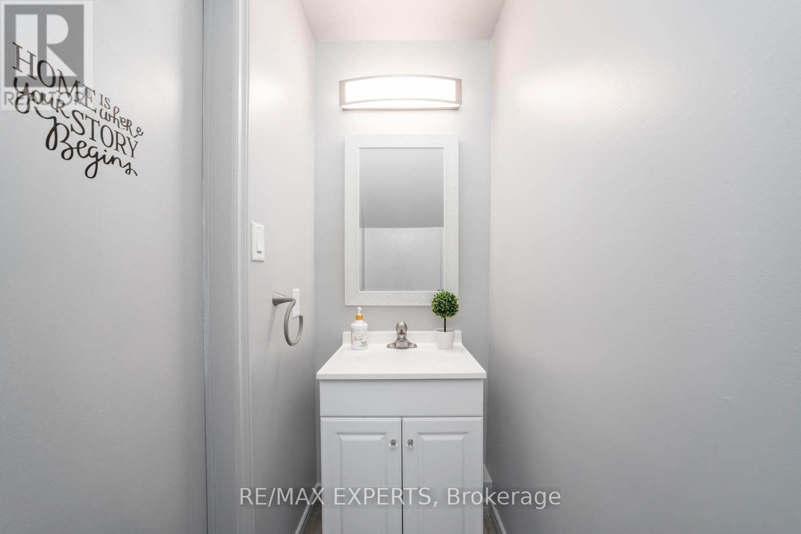 43 HARMONY CIRCLE Image 17