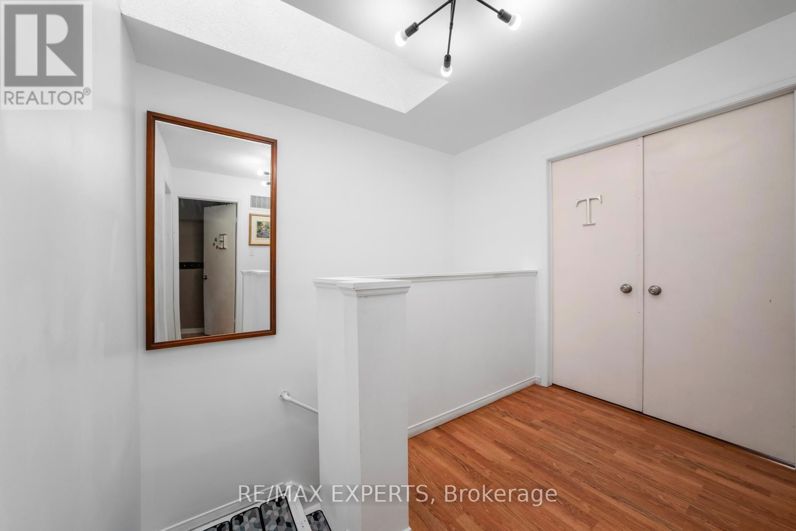 43 HARMONY CIRCLE Image 18