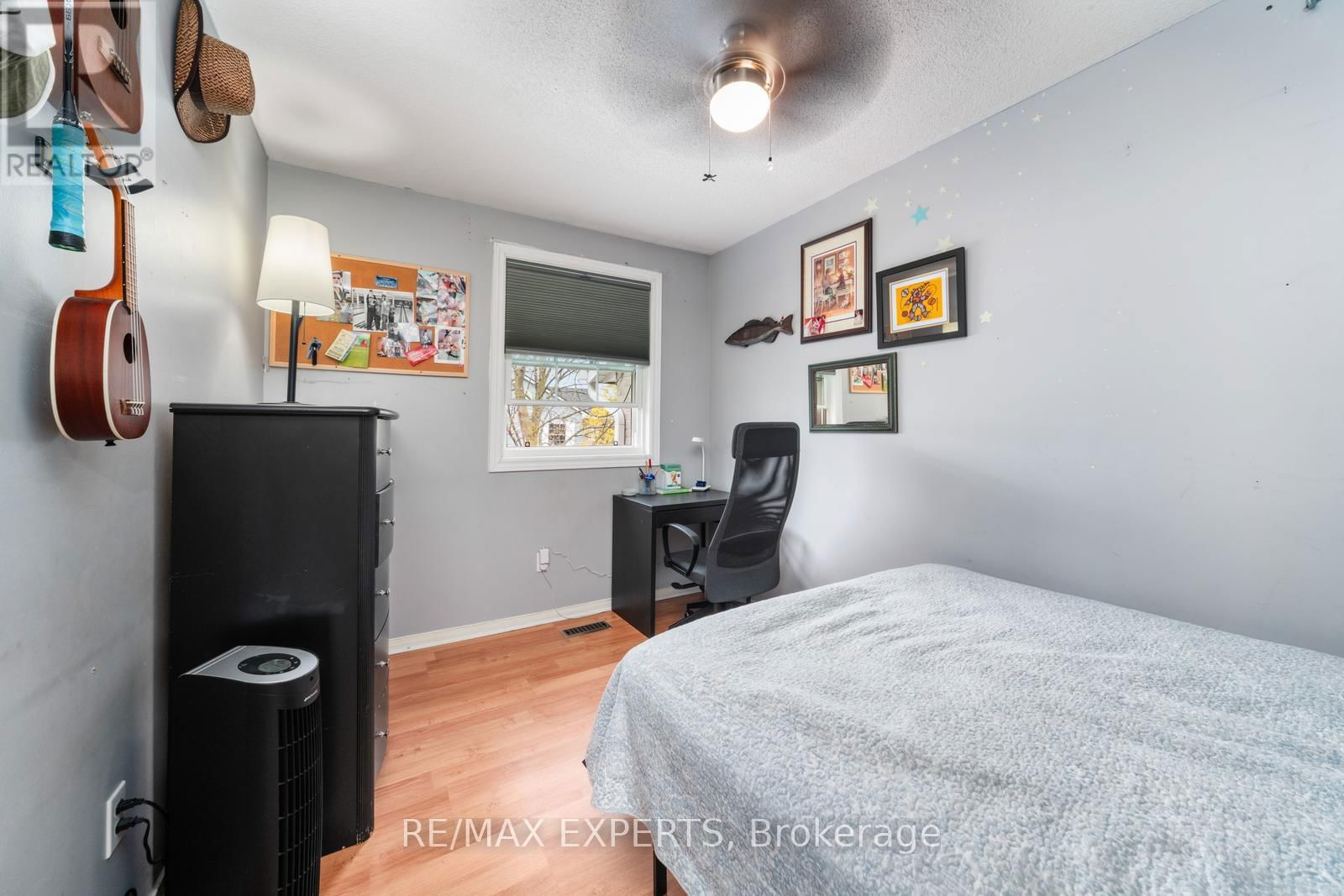 43 HARMONY CIRCLE Image 21