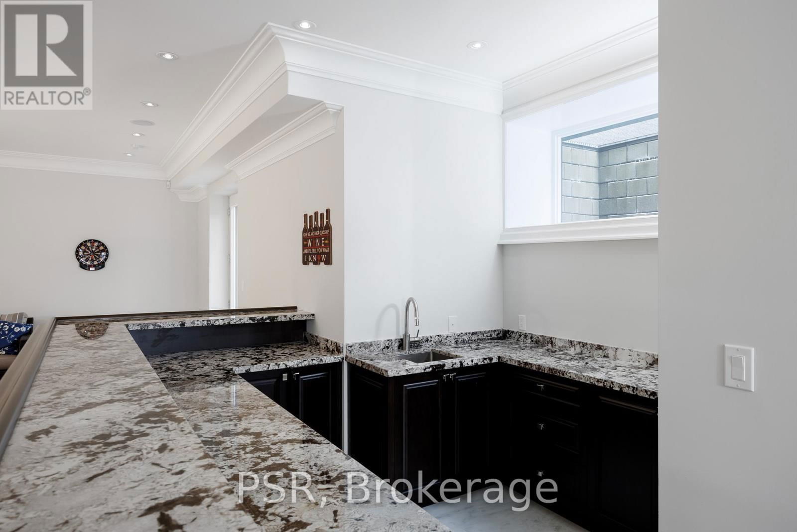 22 IDA STREET Image 46