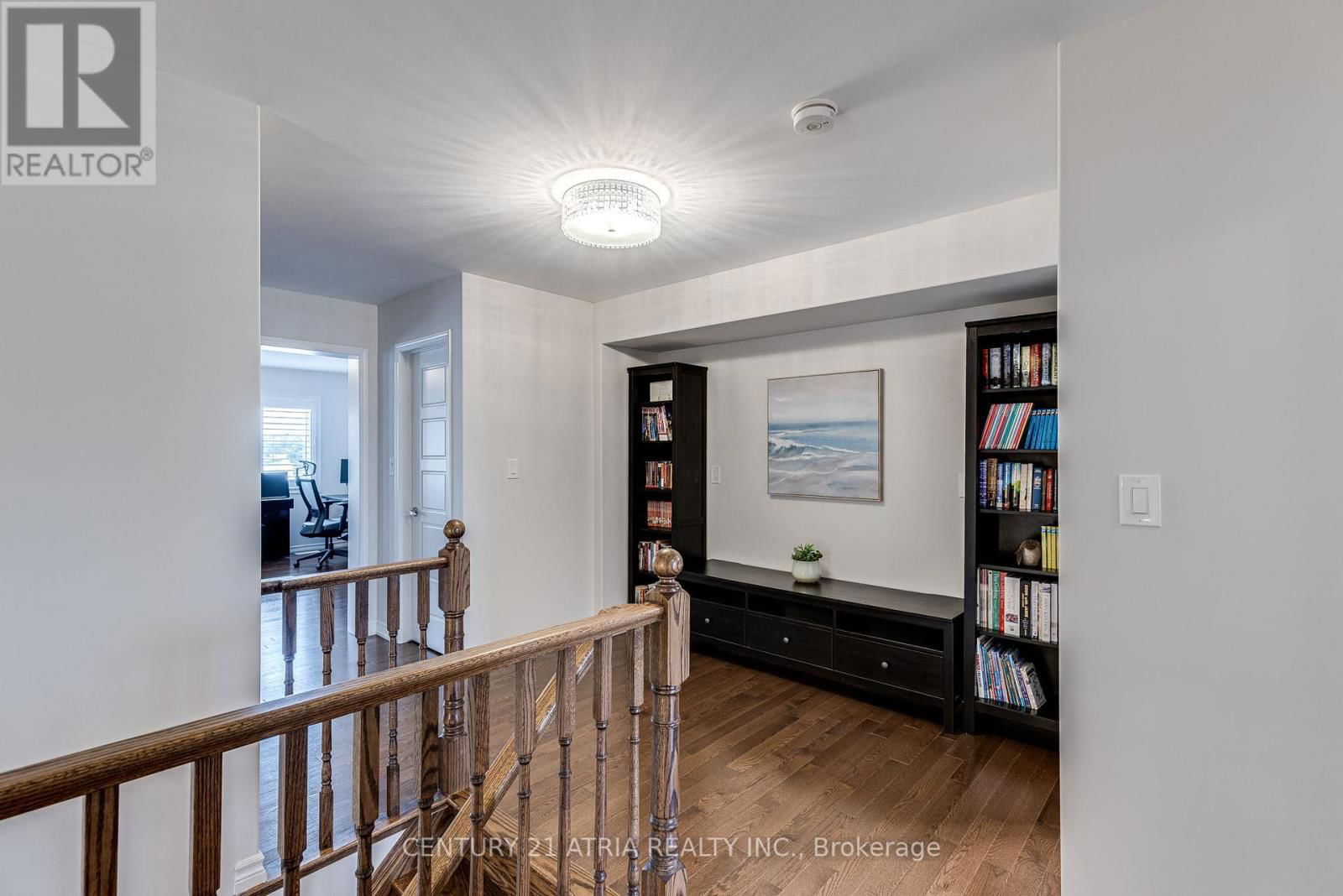 122 DEGRAAF CRESCENT Image 21