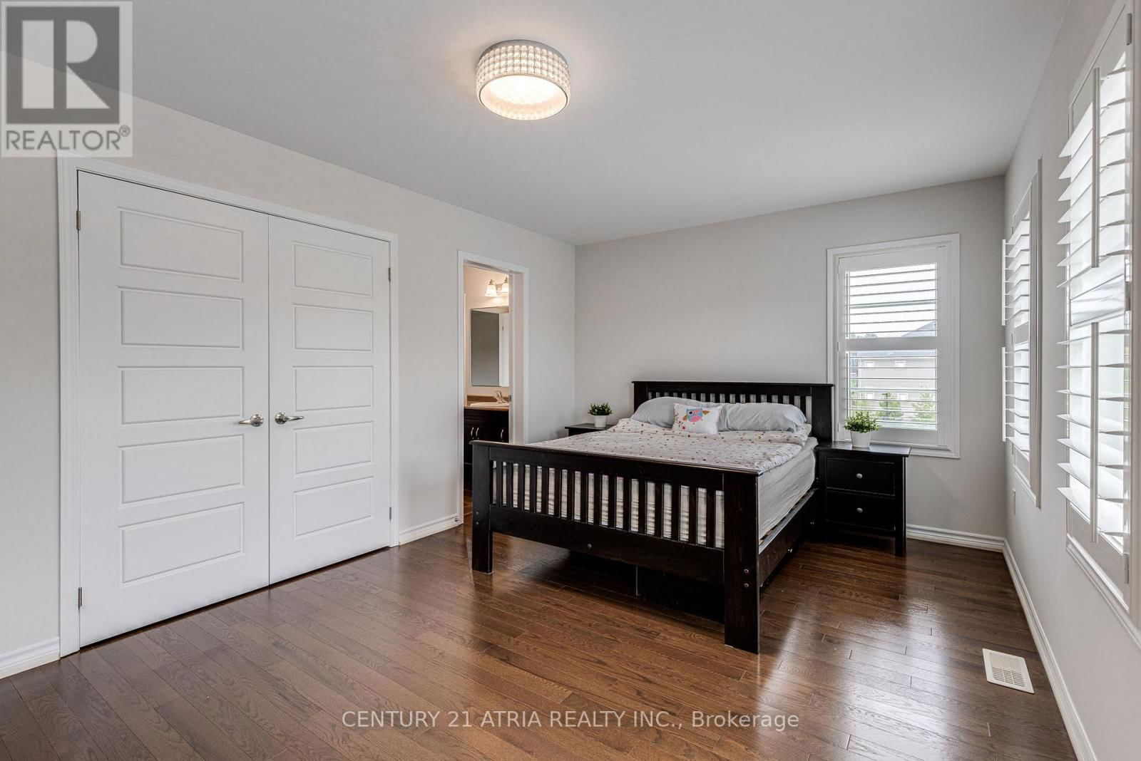 122 DEGRAAF CRESCENT Image 26