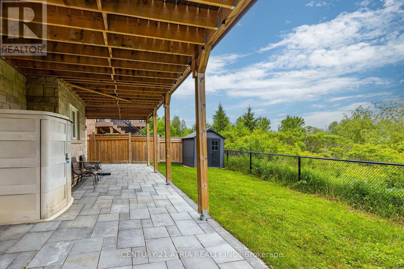122 DEGRAAF CRESCENT Image 35