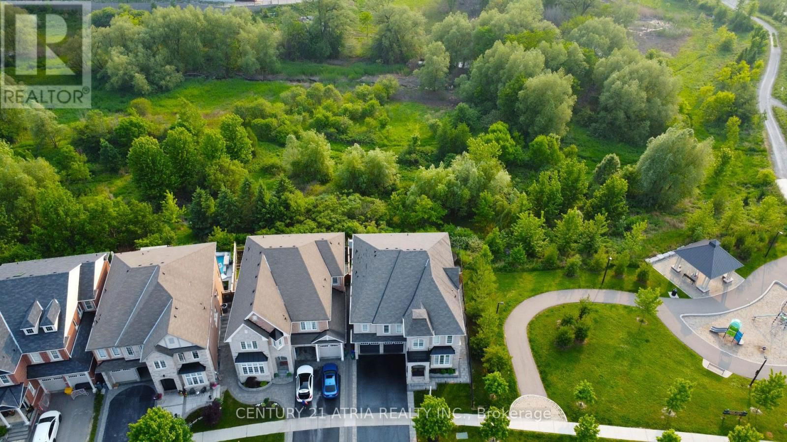 122 DEGRAAF CRESCENT Image 38