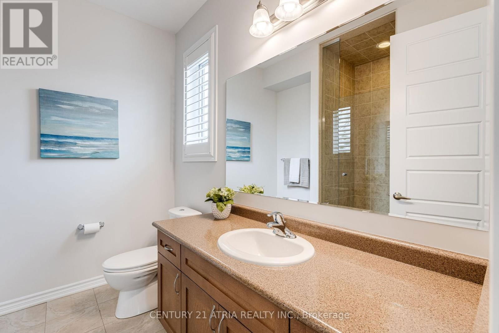 122 DEGRAAF CRESCENT Image 6