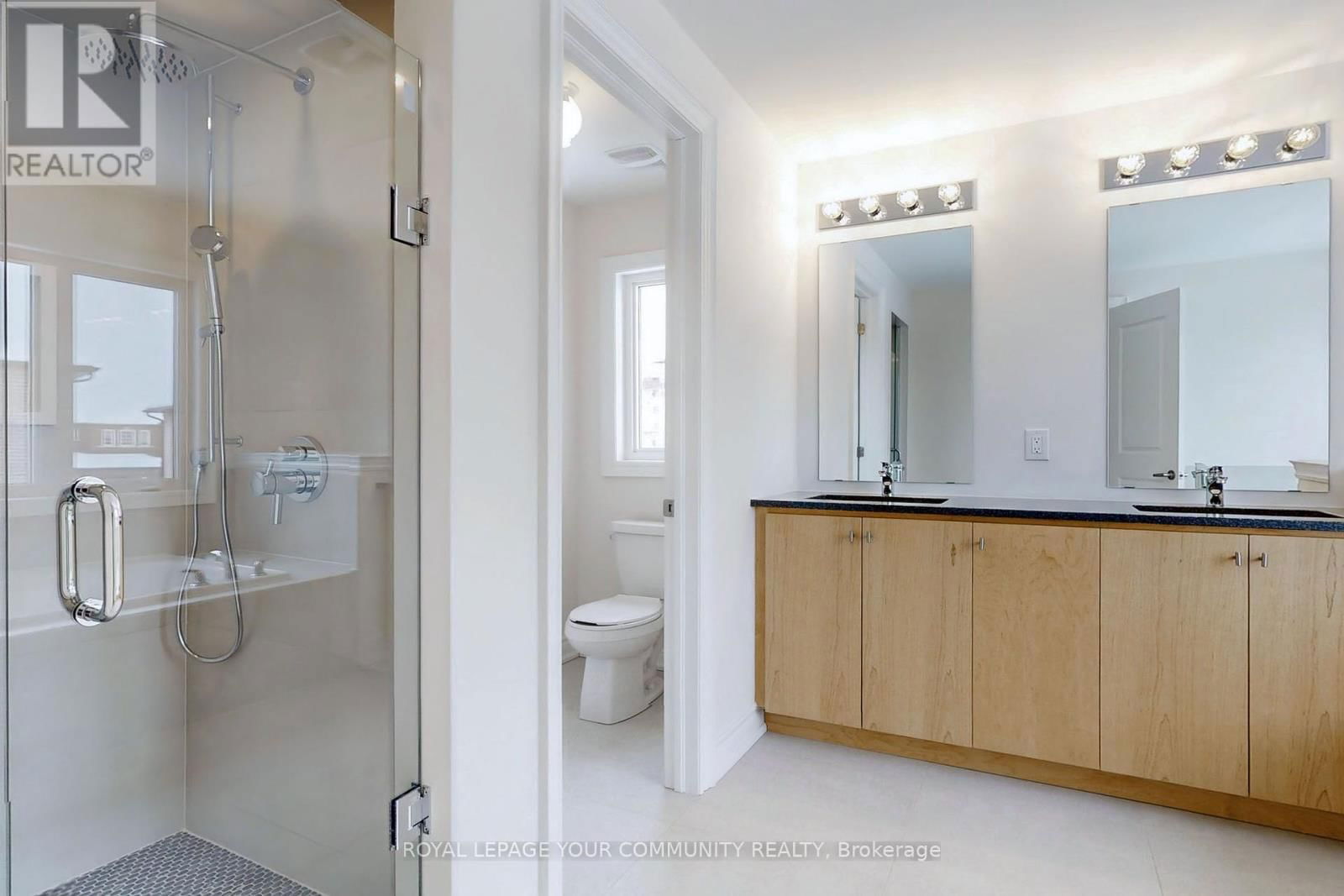 7 DAWN BLOSSOM DRIVE Image 12