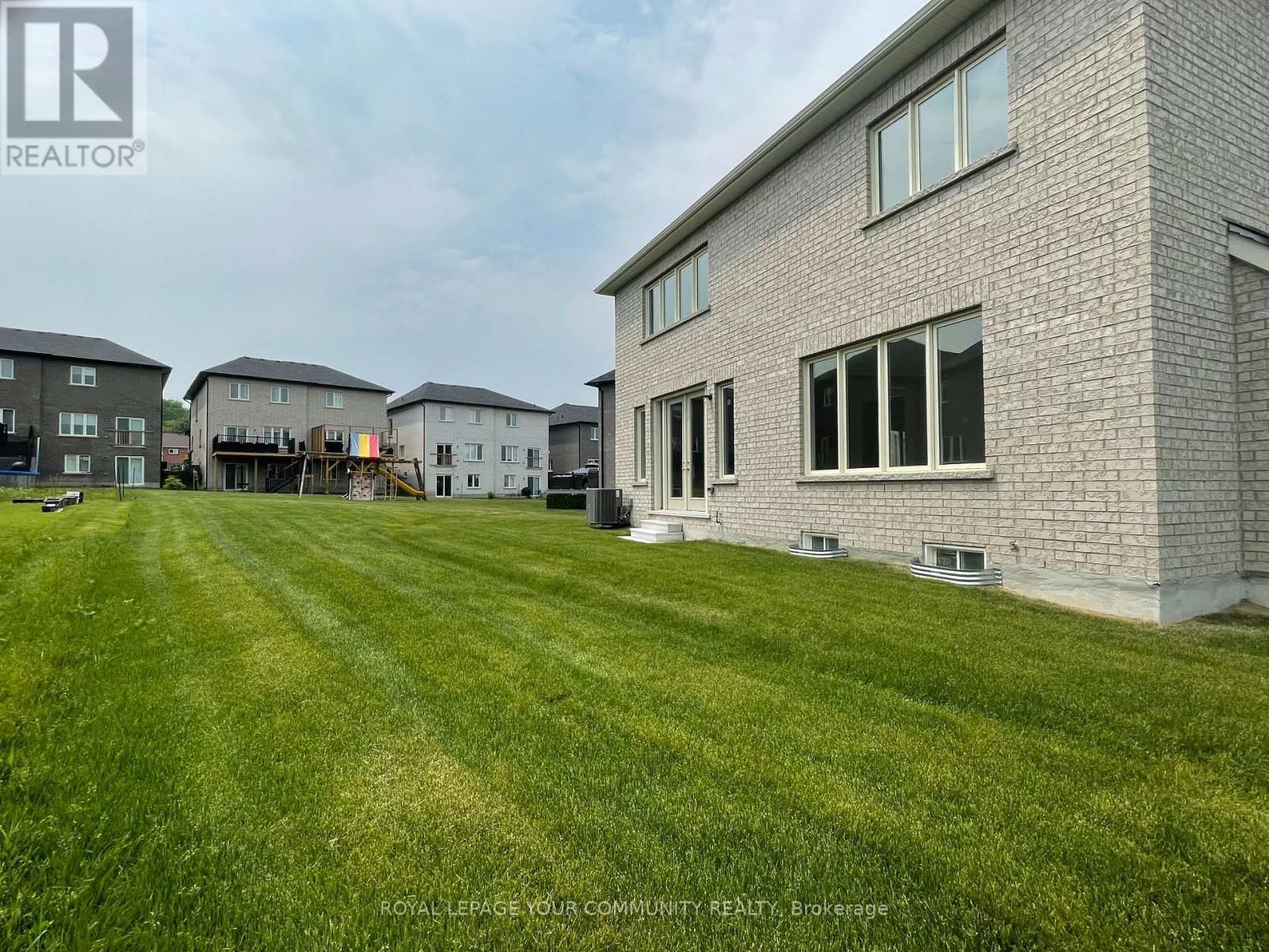 7 DAWN BLOSSOM DRIVE Image 21