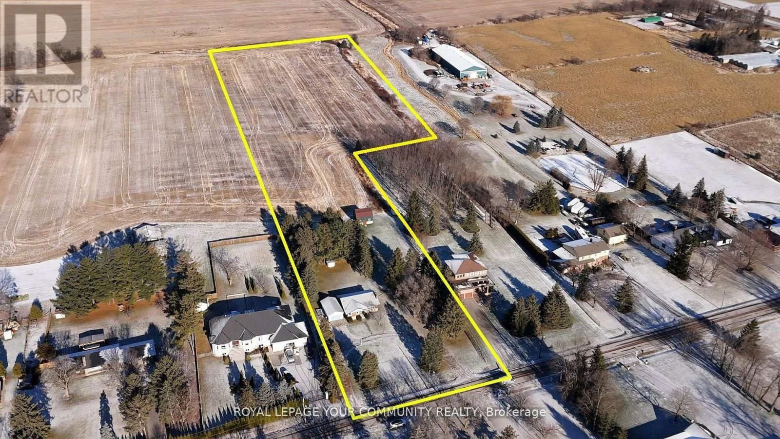 4326 19TH AVENUE Image 3
