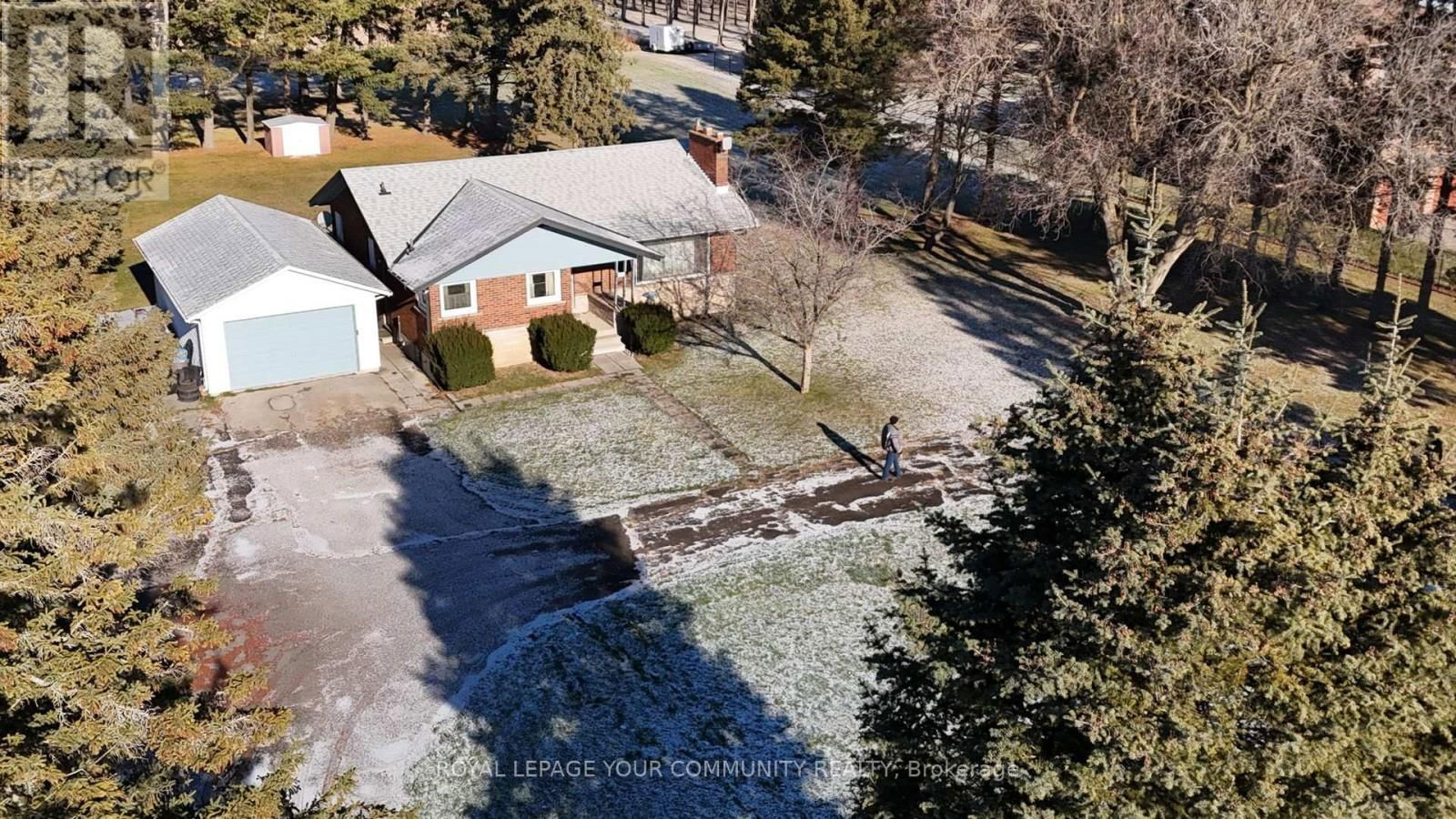 4326 19TH AVENUE Image 25