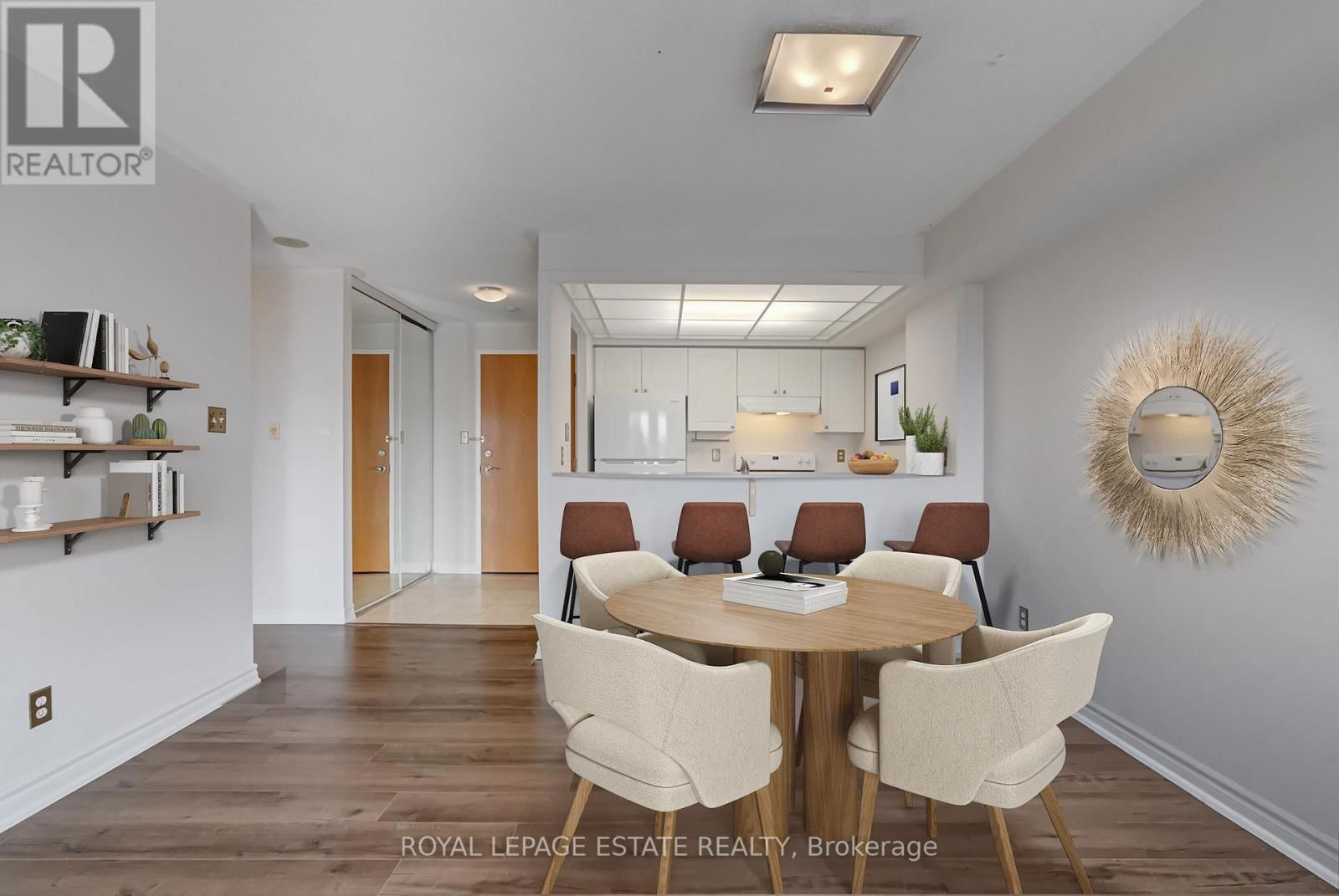 806 - 399 SOUTH PARK ROAD Image 11