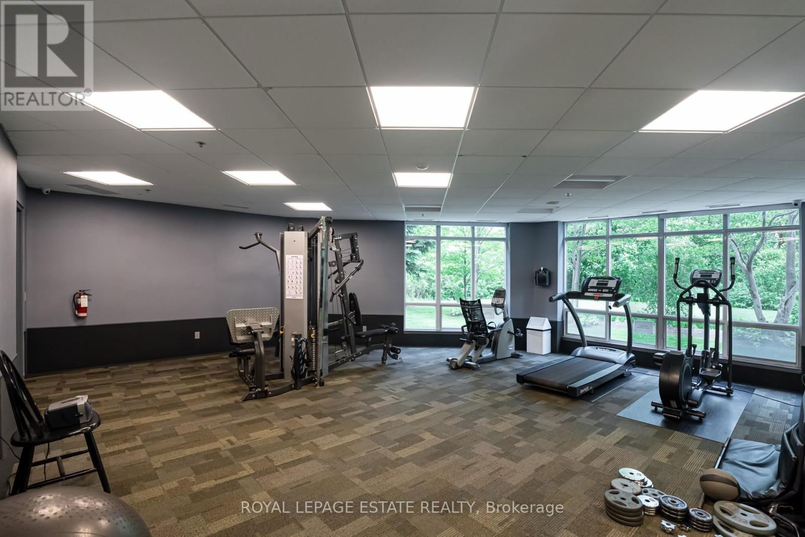 806 - 399 SOUTH PARK ROAD Image 33