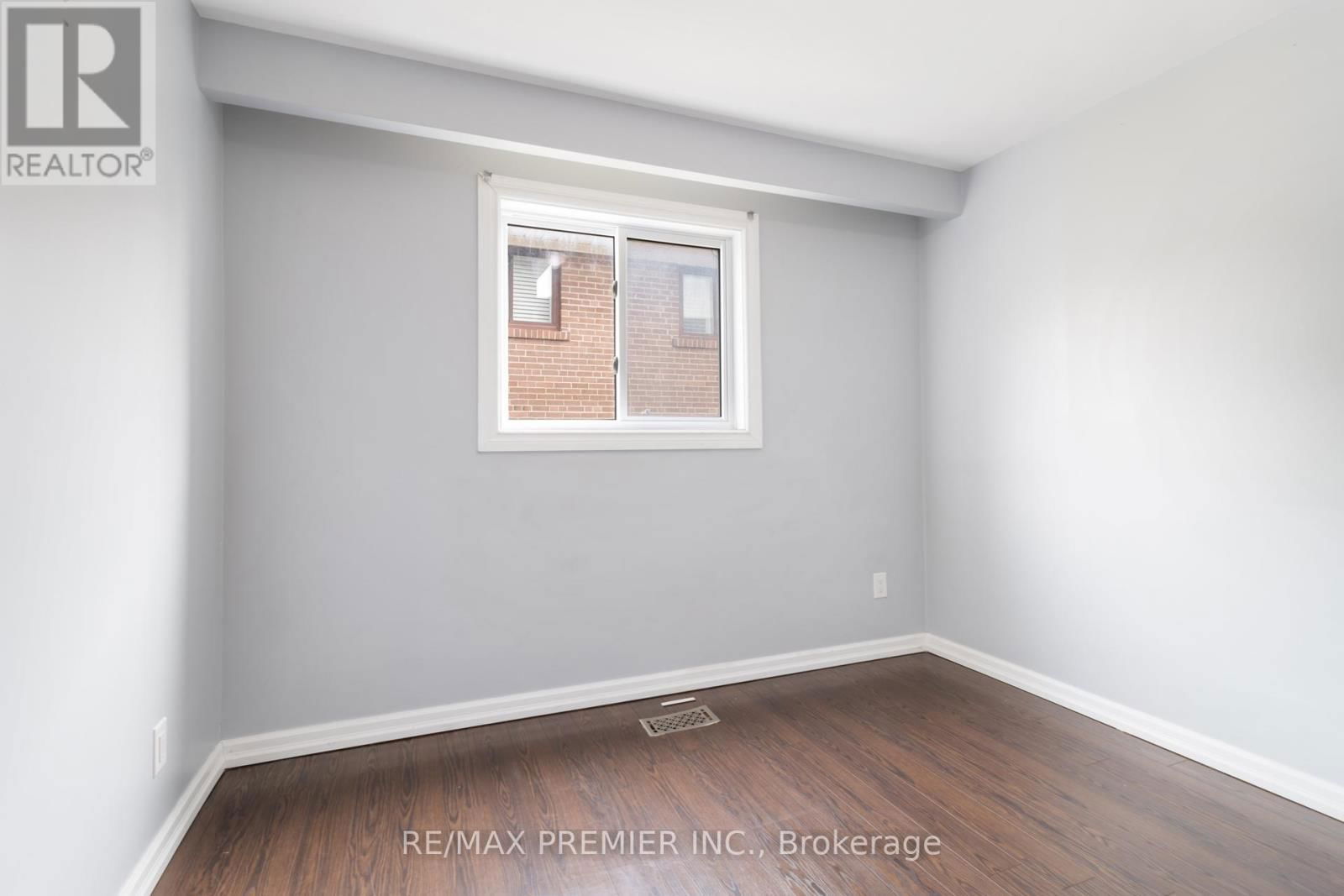7872 MARTIN GROVE ROAD Image 20
