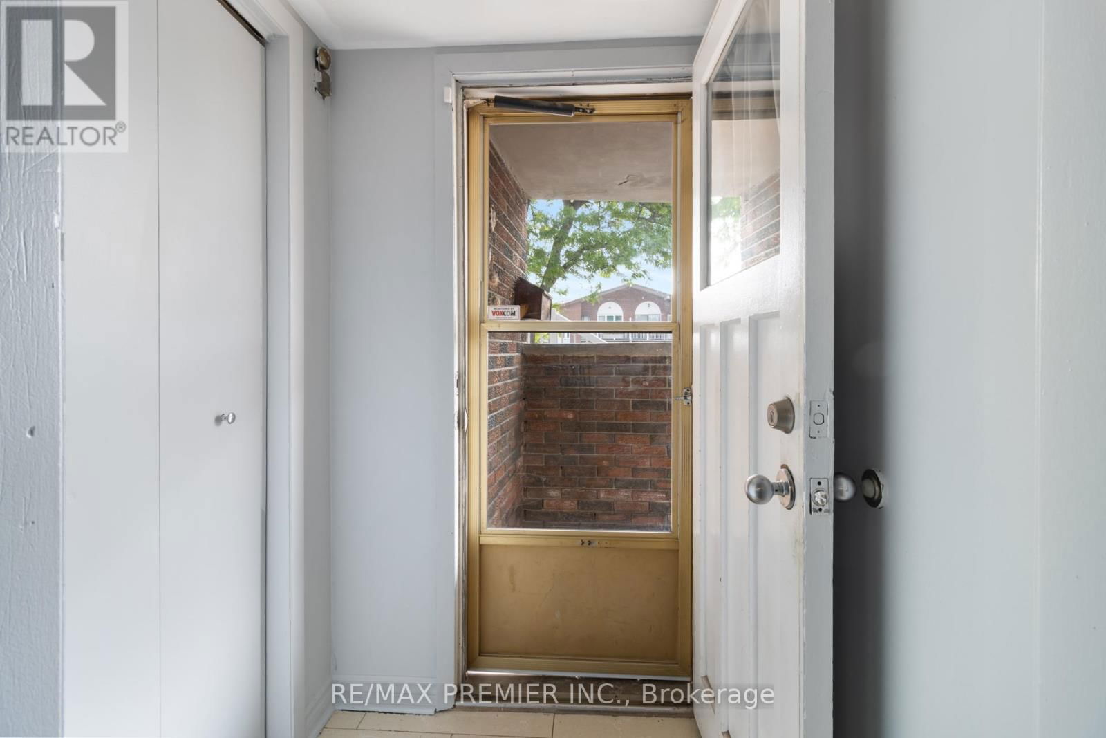 7872 MARTIN GROVE ROAD Image 4