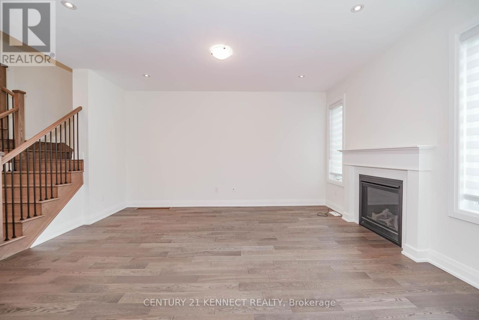18 CECIL SINCLAIR DRIVE Image 11