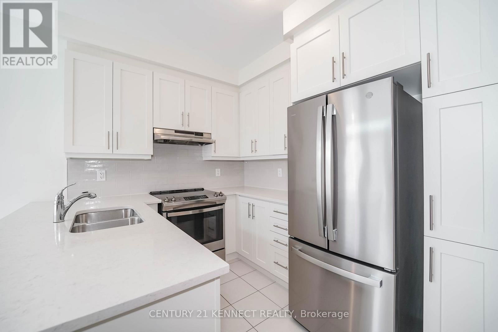 18 CECIL SINCLAIR DRIVE Image 15