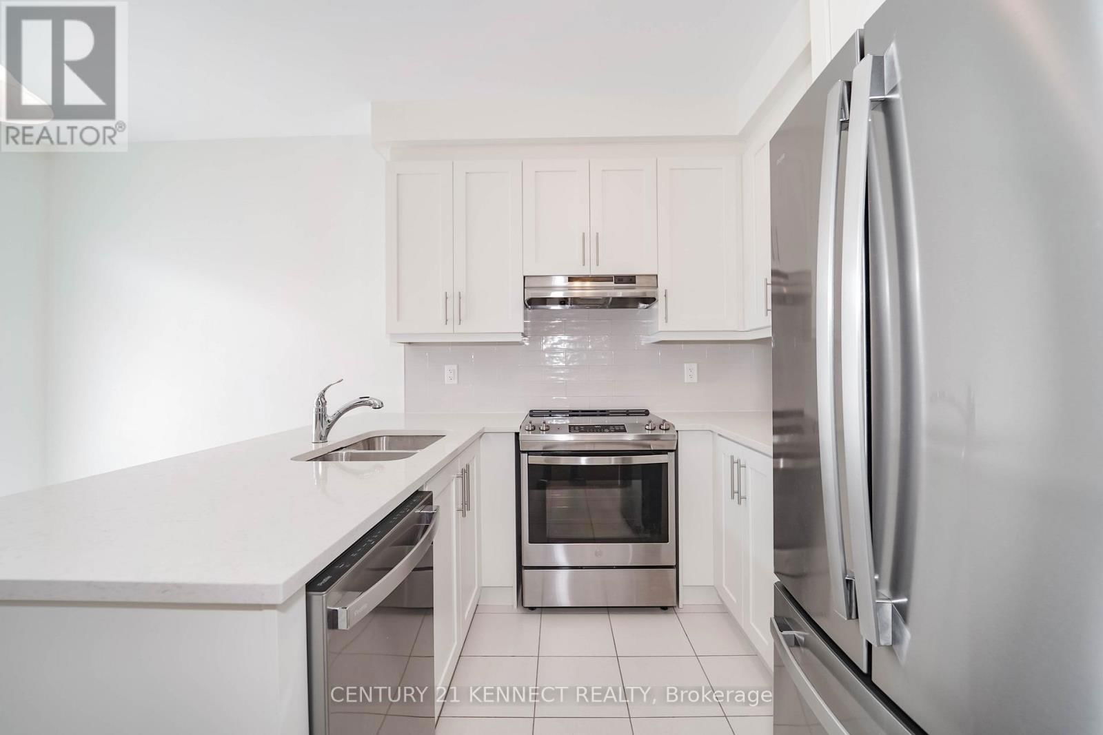 18 CECIL SINCLAIR DRIVE Image 16